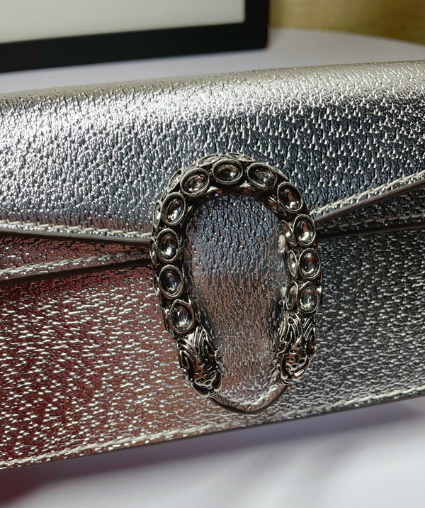 激安グッチバッグコピー角部分ディテール